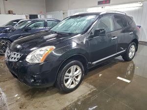 Nissan Rogue S 2.5L 4 2013