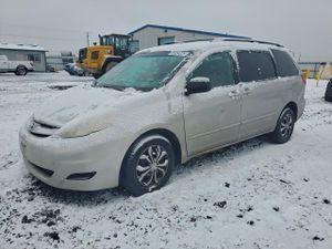 Toyota Sienna CE 3.5L 6 2008