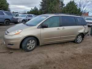 Toyota Sienna CE 3.5L 6 2008
