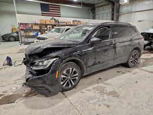 Volkswagen Tiguan S 2.0L 4 2023