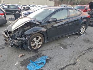 Hyundai Elantra GLS 1.8L 4 2013