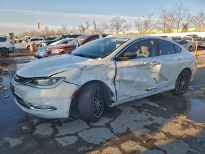 Chrysler 200 C 2.4L 4 2015