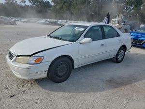 Toyota Camry CE 2.2L 4 2000