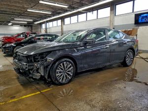 Nissan Altima SV 2.5L 4 2025