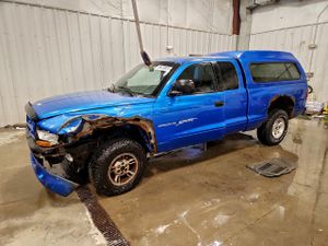 Dodge Dakota 4.7L 8 2000