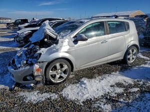 Chevrolet Aveo (Sonic) LTZ 1.8L 4 2012
