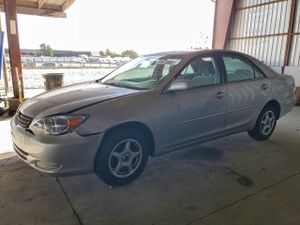 Toyota Camry LE 2.4L 4 2004