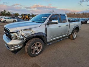 Dodge RAM SLT 5.7L 8 2012