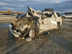 Toyota 4Runner SR5 4.0L 6 2013