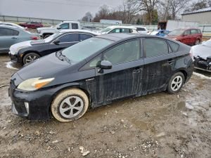 Toyota Prius 1.8L 4 2013