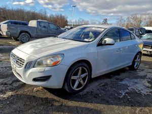 Volvo S60 T5 2.5L 5 2013