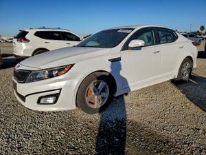 Kia Optima LX 2.4L 4 2015