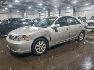 Toyota Camry LE 3.0L 6 2002