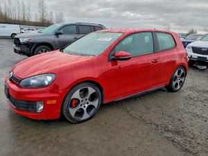 Volkswagen Golf 2.0L 4 2011