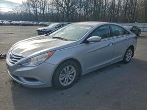 Hyundai Sonata GLS 2.4L 4 2013