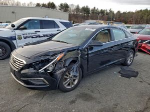 Hyundai Sonata SE 2.4L 4 2015