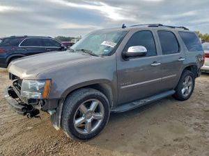 Chevrolet Tahoe C1500 LTZ 5.3L 8 2012