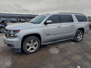 Chevrolet Suburban C1500 LT 5.3L 8 2015