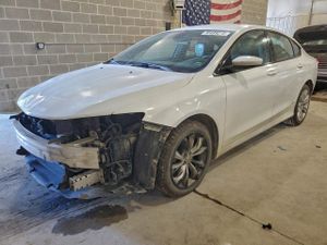 Chrysler 200 S 2.4L 4 2015