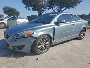 Volvo C70 T5 2.5L 5 2011