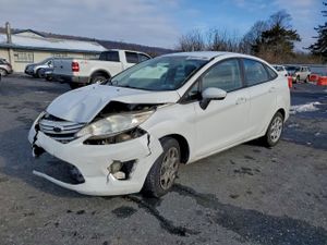 Ford Festiva S 1.6L 4 2013