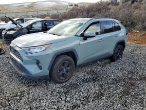 Toyota Rav4 XLE 2.5L 4 2019