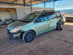 Toyota Sienna CE 3.5L 6 2009