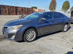 Toyota Avalon HYBRID 2.5L 4 2015