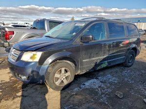 Dodge Grand Caravan (Caravan) SXT 3.8L 6 2010