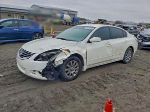 Nissan Altima BASE 2.5L 4 2011