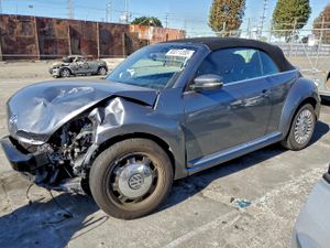 Volkswagen Beetle 2.5L 5 2013