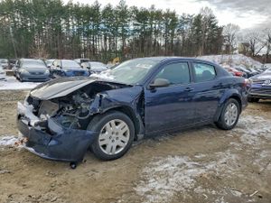 Dodge Avenger SE 2.4L 4 2013