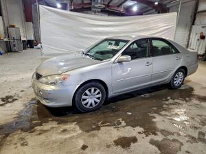 Toyota Camry LE 2.4L 4 2005