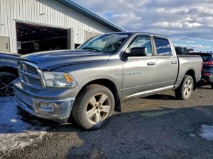 Dodge RAM SLT 5.7L 8 2012