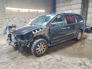 Chrysler Town & Country TOURING L 3.6L 6 2011