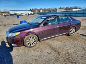 Toyota Avalon BASE 3.5L 6 2011