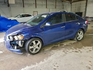 Chevrolet Aveo (Sonic) LTZ 1.4L 4 2014