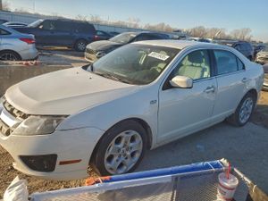 Ford Fusion SE 2.5L 4 2010