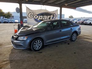 Volkswagen Jetta SE 1.8L 4 2015