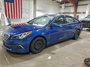 Hyundai Sonata SE 2.4L 4 2015