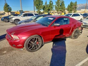 Ford Mustang 3.7L 6 2011