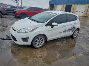 Ford Festiva SE 1.6L 4 2011