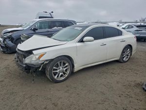 Nissan Maxima S 3.5L 6 2010