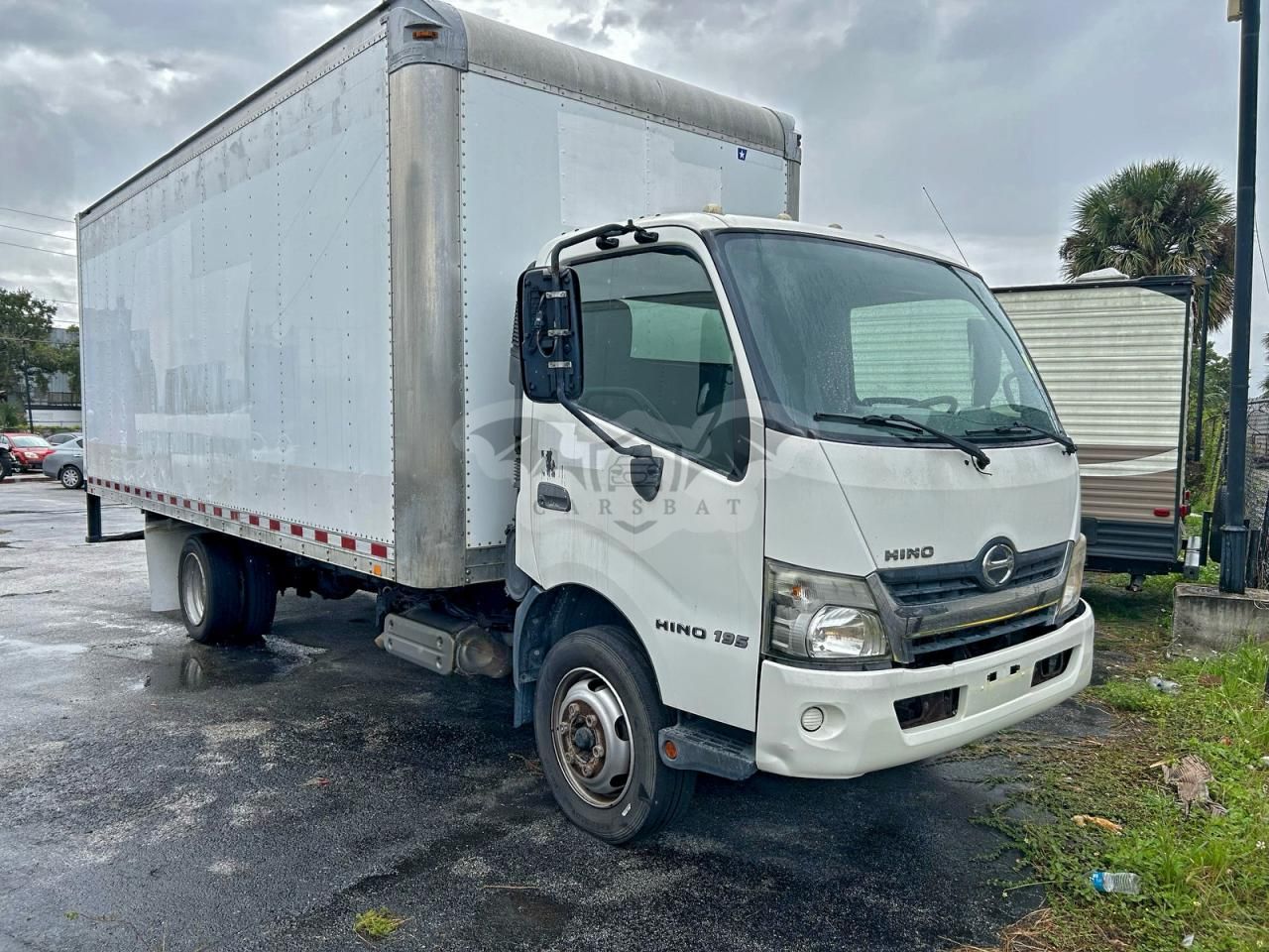 Hino Motors 195 5.1L 4 2015
