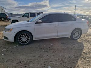 Volkswagen Jetta SE 2.5L 5 2011