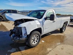 Chevrolet Silverado 1500 C1500 4.8L 8 2013
