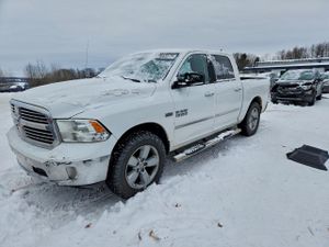 RAM 1500 SLT 5.7L 8 2014