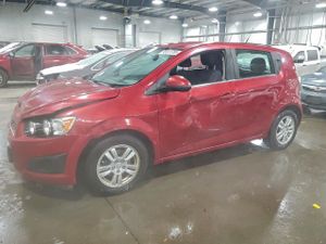 Chevrolet Aveo (Sonic) LT 1.8L 4 2013