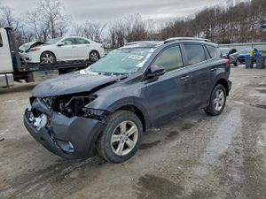 Toyota Rav4 XLE 2.5L 4 2013