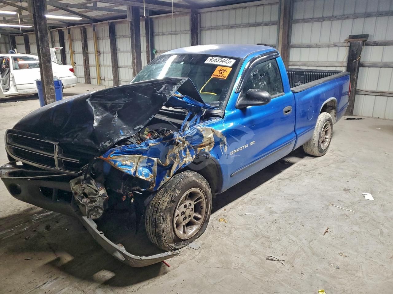 Dodge Dakota 3.9L 6 1999
